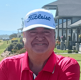 Holloway Honored with Bill Strausbaugh Award 1